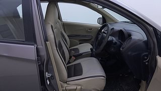 Used 2014 Honda Brio [2011-2016] EX MT Petrol Manual interior RIGHT SIDE FRONT DOOR CABIN VIEW