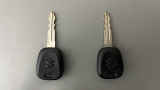 Used 2017 Maruti Suzuki Alto 800 [2016-2019] Lxi Petrol Manual extra CAR KEY VIEW