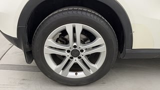 Used 2015 Mercedes-Benz GLA [2014-2017] 200 CDI Sport Diesel Automatic tyres RIGHT REAR TYRE RIM VIEW