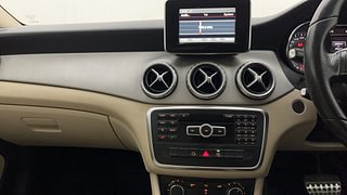 Used 2015 Mercedes-Benz GLA [2014-2017] 200 CDI Sport Diesel Automatic interior MUSIC SYSTEM & AC CONTROL VIEW