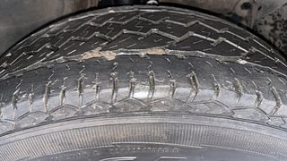 Used 2016 Renault Duster [2015-2020] RXL Petrol Petrol Manual tyres RIGHT FRONT TYRE TREAD VIEW