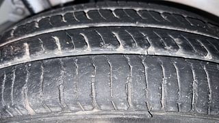 Used 2012 Maruti Suzuki Wagon R 1.0 [2010-2019] LXi Petrol Manual tyres RIGHT REAR TYRE TREAD VIEW