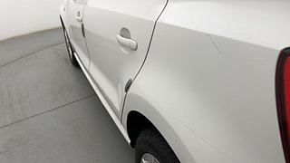 Used 2014 Volkswagen Polo [2010-2014] Highline1.2L (P) Petrol Manual dents MINOR SCRATCH