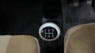 Used 2011 Maruti Suzuki Wagon R 1.0 [2010-2013] LXi CNG Petrol+cng Manual interior GEAR  KNOB VIEW