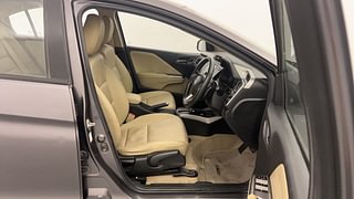 Used 2018 Honda City [2017-2020] VX CVT Petrol Automatic interior RIGHT SIDE FRONT DOOR CABIN VIEW