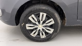 Used 2016 Tata Bolt [2014-2019] XMS Petrol Petrol Manual tyres LEFT FRONT TYRE RIM VIEW