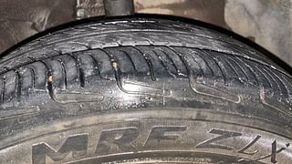 Used 2015 Hyundai Grand i10 [2013-2017] Asta AT 1.2 Kappa VTVT Petrol Automatic tyres RIGHT FRONT TYRE TREAD VIEW