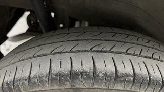 Used 2011 Maruti Suzuki Wagon R 1.0 [2010-2013] LXi CNG Petrol+cng Manual tyres RIGHT REAR TYRE TREAD VIEW