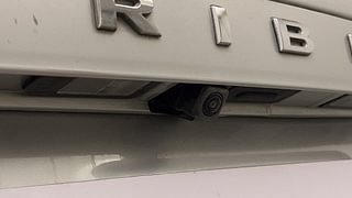 Used 2019 Renault Triber RXZ Petrol Manual top_features Rear camera
