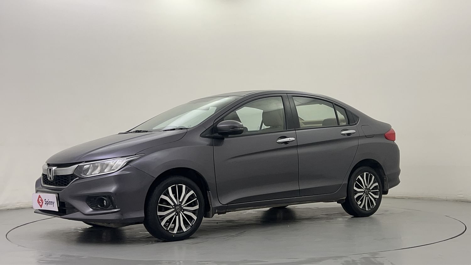 LEFT FRONT CORNER VIEW