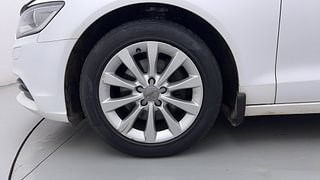 Used 2014 Audi A6 [2011-2015] 2.0 TDI Premium Plus Diesel Automatic tyres LEFT FRONT TYRE RIM VIEW