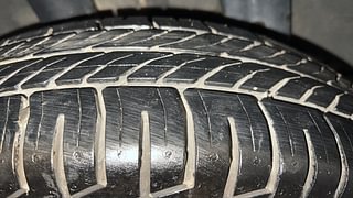 Used 2019 Renault Triber RXZ Petrol Manual tyres RIGHT REAR TYRE TREAD VIEW