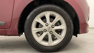 Used 2015 Hyundai Grand i10 [2013-2017] Asta AT 1.2 Kappa VTVT Petrol Automatic tyres RIGHT FRONT TYRE RIM VIEW