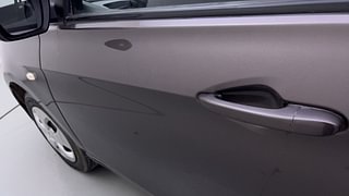 Used 2018 Tata Tiago [2016-2020] Revotron XT Petrol Manual dents MINOR SCRATCH