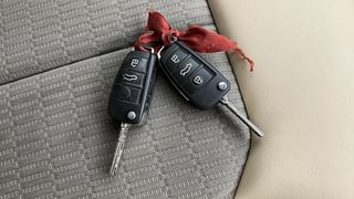Used 2016 Audi A3 [2014-2017] 35 TDI Premium Plus + Sunroof Diesel Automatic extra CAR KEY VIEW