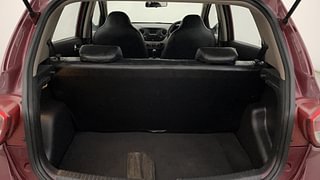Used 2015 Hyundai Grand i10 [2013-2017] Asta AT 1.2 Kappa VTVT Petrol Automatic interior DICKY INSIDE VIEW