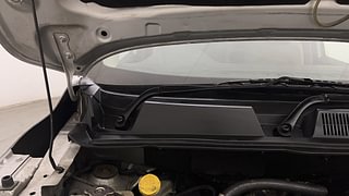 Used 2019 Renault Triber RXZ Petrol Manual engine ENGINE RIGHT SIDE HINGE & APRON VIEW