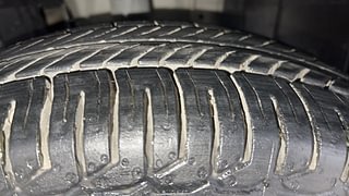 Used 2019 Renault Triber RXZ Petrol Manual tyres RIGHT FRONT TYRE TREAD VIEW