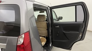 Used 2011 Maruti Suzuki Wagon R 1.0 [2010-2013] LXi CNG Petrol+cng Manual interior RIGHT REAR DOOR OPEN VIEW