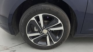Used 2023 Tata Altroz XZ Plus 1.2 Turbo DT Petrol Manual tyres LEFT FRONT TYRE RIM VIEW