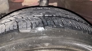 Used 2015 Hyundai Grand i10 [2013-2017] Asta AT 1.2 Kappa VTVT Petrol Automatic tyres LEFT FRONT TYRE TREAD VIEW