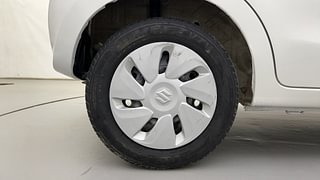 Used 2018 Maruti Suzuki Celerio VXI AMT Petrol Automatic tyres RIGHT REAR TYRE RIM VIEW