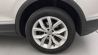 Used 2019 Volkswagen Tiguan [2017-2020] Highline TDI Diesel Automatic tyres LEFT REAR TYRE RIM VIEW