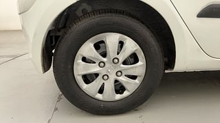 Used 2012 Hyundai i10 [2010-2016] Magna 1.2 Petrol Petrol Manual tyres RIGHT REAR TYRE RIM VIEW