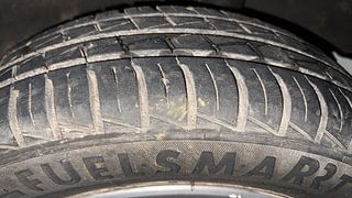 Used 2021 Renault Kwid 1.0 RXT AMT Opt Petrol Automatic tyres LEFT REAR TYRE TREAD VIEW
