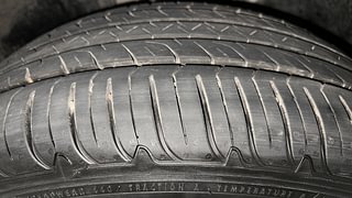 Used 2019 Volkswagen Tiguan [2017-2020] Highline TDI Diesel Automatic tyres LEFT FRONT TYRE TREAD VIEW