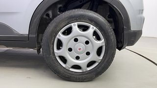 Used 2021 Hyundai Venue [2019-2022] SX 1.0  Turbo Petrol Manual tyres LEFT REAR TYRE RIM VIEW