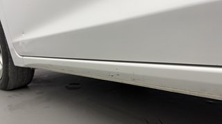 Used 2018 Honda Jazz V CVT Petrol Petrol Automatic dents MINOR DENT