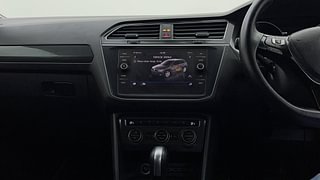 Used 2019 Volkswagen Tiguan [2017-2020] Highline TDI Diesel Automatic interior MUSIC SYSTEM & AC CONTROL VIEW