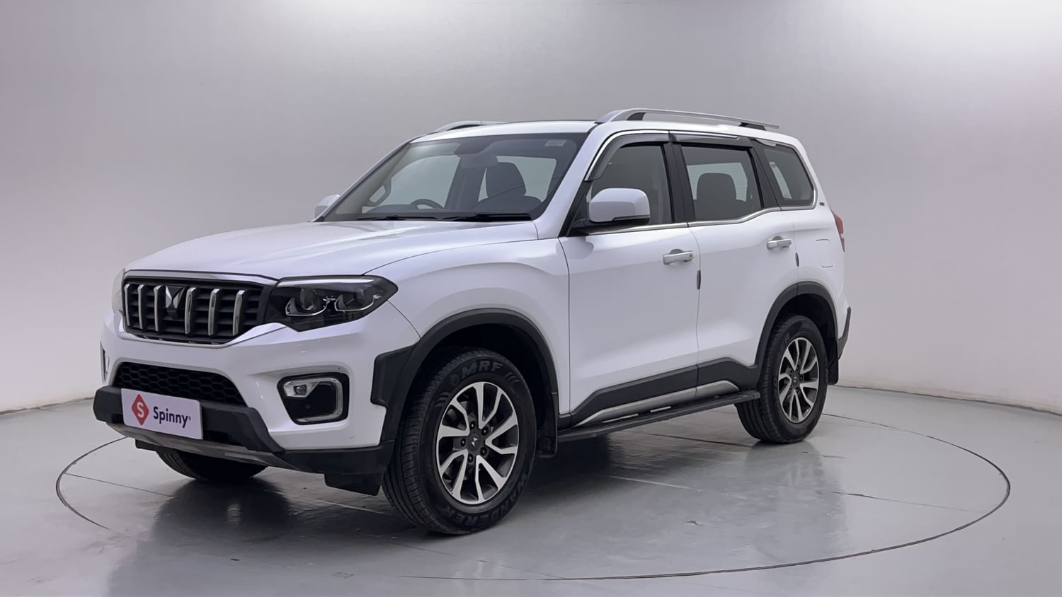 New Mahindra Scorpio N Everest White