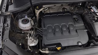 Used 2019 Volkswagen Tiguan [2017-2020] Highline TDI Diesel Automatic engine ENGINE RIGHT SIDE VIEW