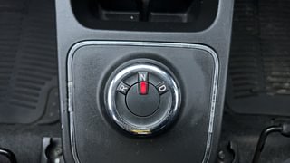 Used 2021 Renault Kwid 1.0 RXT AMT Opt Petrol Automatic interior GEAR  KNOB VIEW