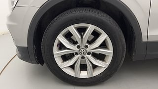 Used 2019 Volkswagen Tiguan [2017-2020] Highline TDI Diesel Automatic tyres LEFT FRONT TYRE RIM VIEW