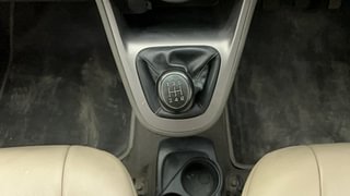 Used 2012 Hyundai i10 [2010-2016] Magna 1.2 Petrol Petrol Manual interior GEAR  KNOB VIEW