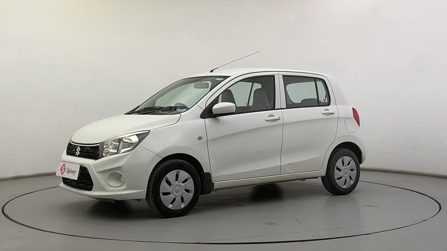 LEFT FRONT CORNER VIEW