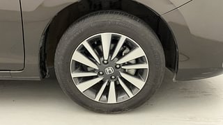 Used 2023 Honda City VX Petrol MT Petrol Manual tyres RIGHT FRONT TYRE RIM VIEW
