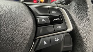 Used 2023 Honda City VX Petrol MT Petrol Manual top_features Cruise control