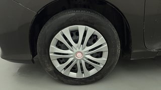 Used 2015 Honda City [2014-2017] SV Petrol Manual tyres LEFT FRONT TYRE RIM VIEW