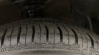Used 2019 Hyundai Grand i10 [2017-2020] Asta 1.2 Kappa VTVT Petrol Manual tyres RIGHT FRONT TYRE TREAD VIEW