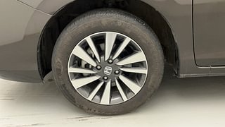 Used 2023 Honda City VX Petrol MT Petrol Manual tyres LEFT FRONT TYRE RIM VIEW