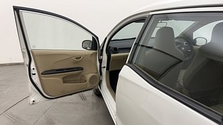 Used 2017 Honda Mobilio [2014-2017] S Petrol Petrol Manual interior LEFT FRONT DOOR OPEN VIEW