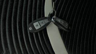 Used 2016 Maruti Suzuki Baleno [2015-2019] Zeta Petrol Petrol Manual extra CAR KEY VIEW