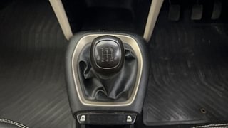 Used 2020 Hyundai New Santro 1.1 Era Executive Petrol Manual interior GEAR  KNOB VIEW