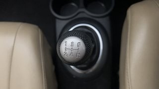 Used 2017 Honda Mobilio [2014-2017] S Petrol Petrol Manual interior GEAR  KNOB VIEW