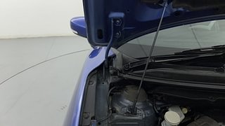 Used 2016 Maruti Suzuki Baleno [2015-2019] Zeta Petrol Petrol Manual engine ENGINE RIGHT SIDE HINGE & APRON VIEW