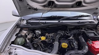 Used 2015 Renault Duster 85 PS RxL Diesel Diesel Manual engine ENGINE RIGHT SIDE HINGE & APRON VIEW